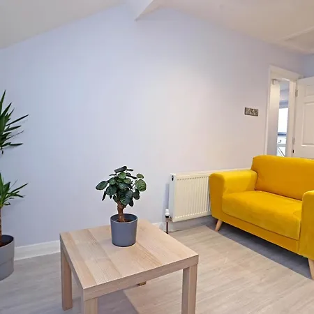 Entire Penthouse Apartment With Sea Views Portrush Exterior photo